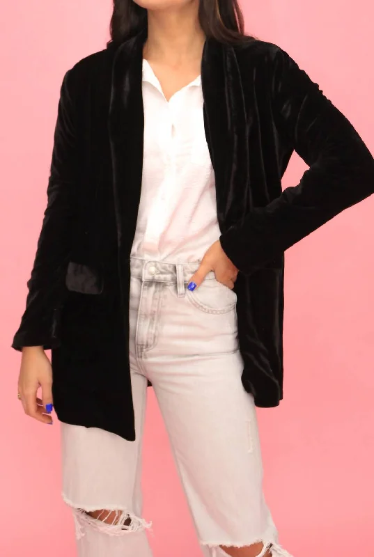 For The Record Women's Velvet Blazer In Black